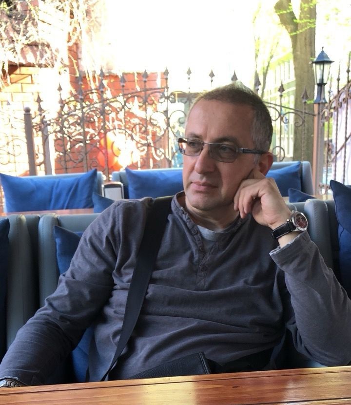 В.о. декана РБЕКС Глухов Олег Вікторович